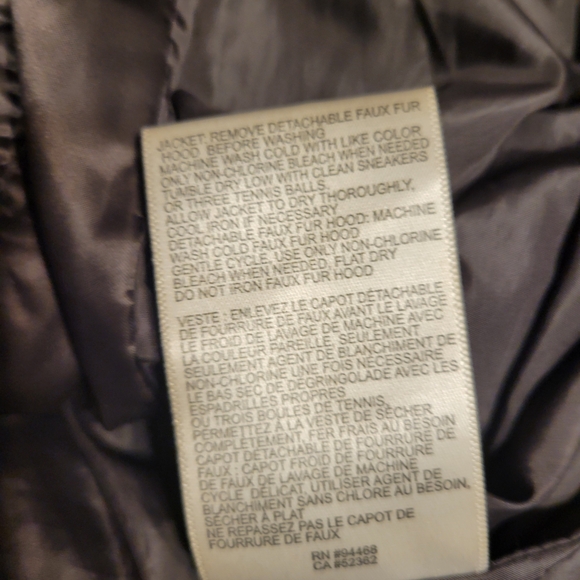 Laundry By Shelli Segal Women's Puffer Jacket with Fur Hood - Silver - Picture 9 of 16